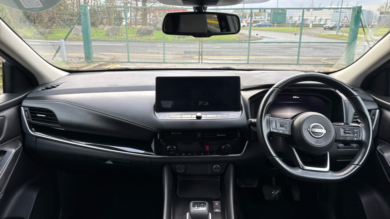 Nissan Qashqai 1.3 DiG-T MH 158 N-Connecta 5dr Xtronic Petrol Hatchback